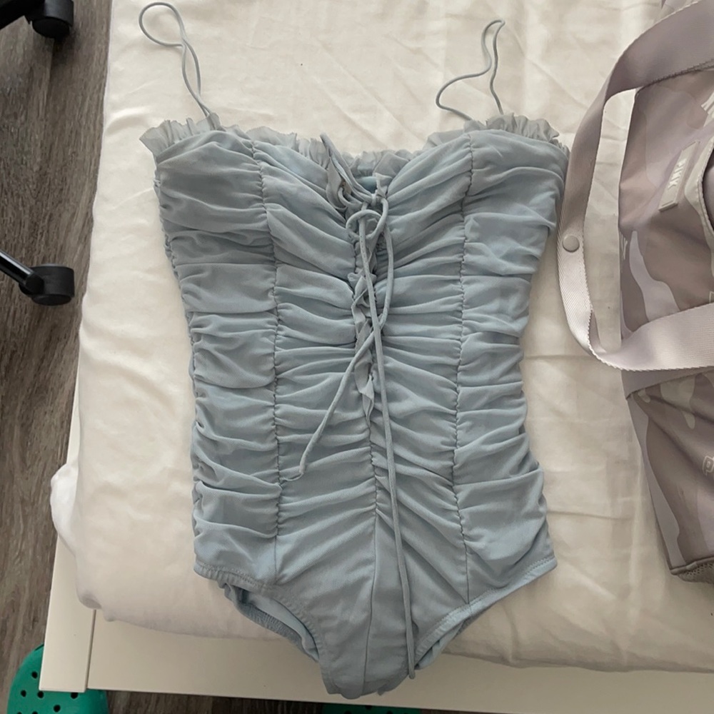 OOTDfashion Bodysuit in Babyblue.